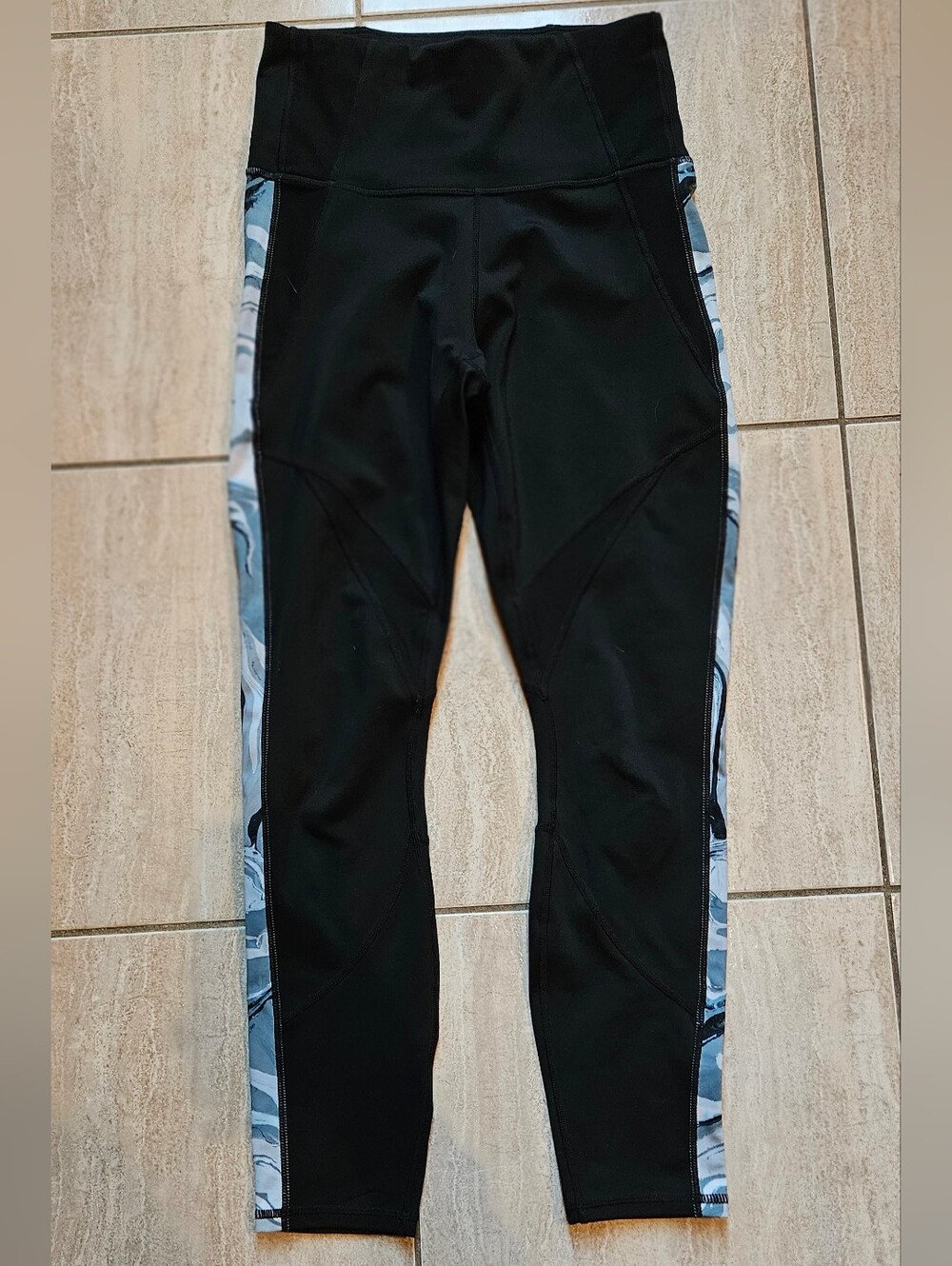 Athleta Marble Precision 7/8 Tights